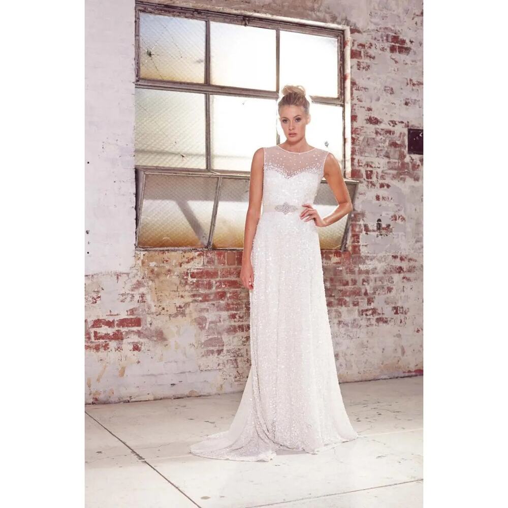 Karen Willis Holmes Poppy LUXE White Sequin Illusion Sleeveless Wedding Gown 6